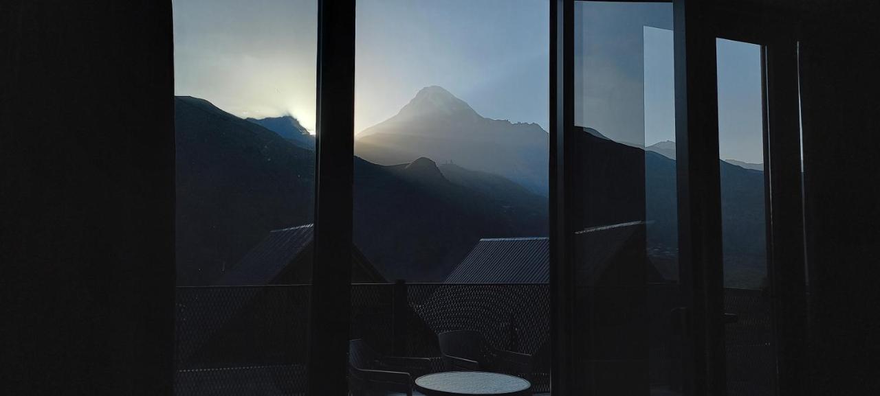 Kazbegi Targmani Cottages エクステリア 写真